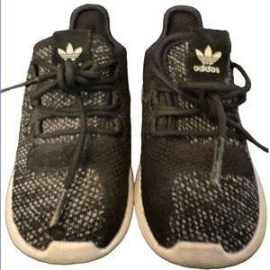 Adidas tubular shadow size 6 toddler